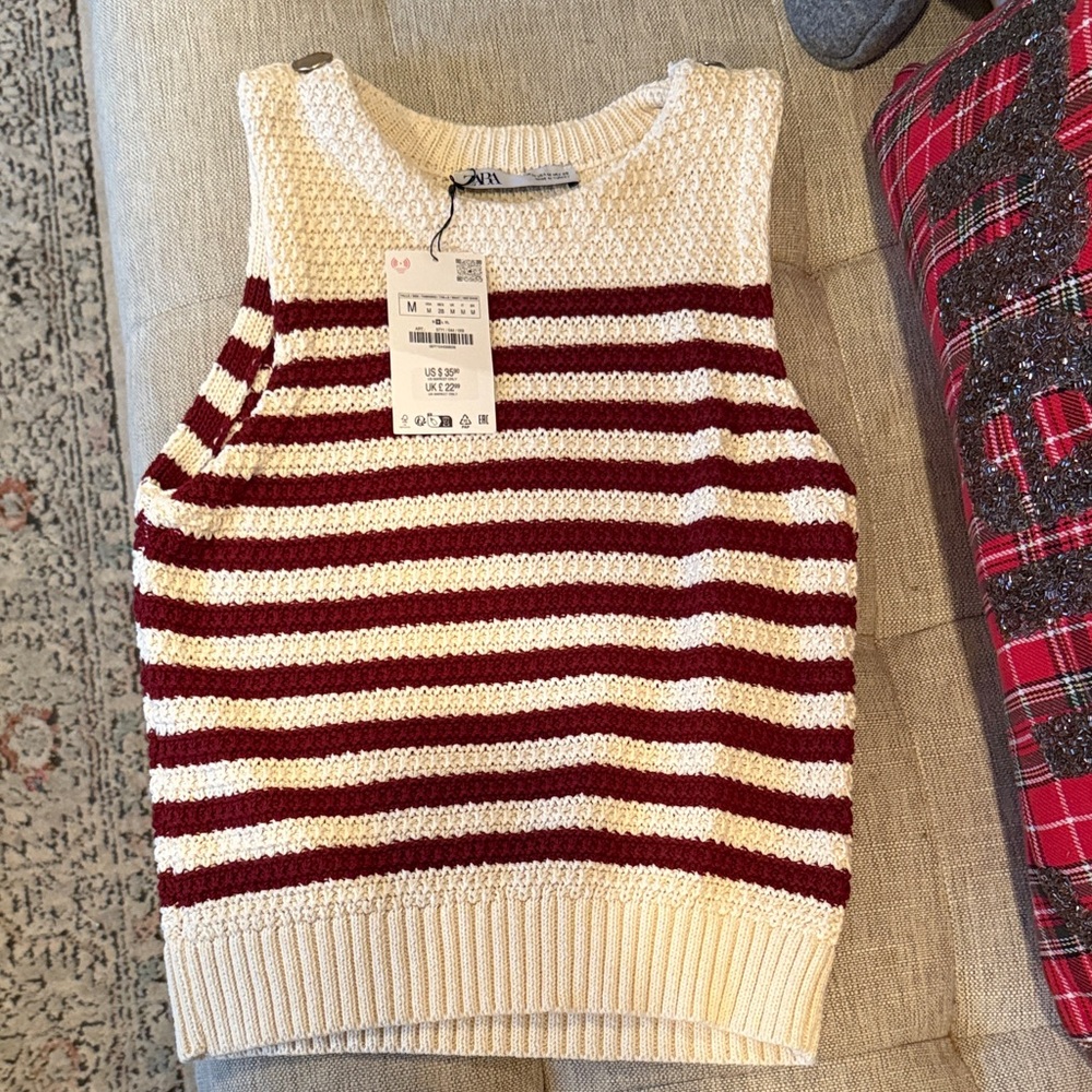 Super cute Zara Red and Cream Striped Knit Top!